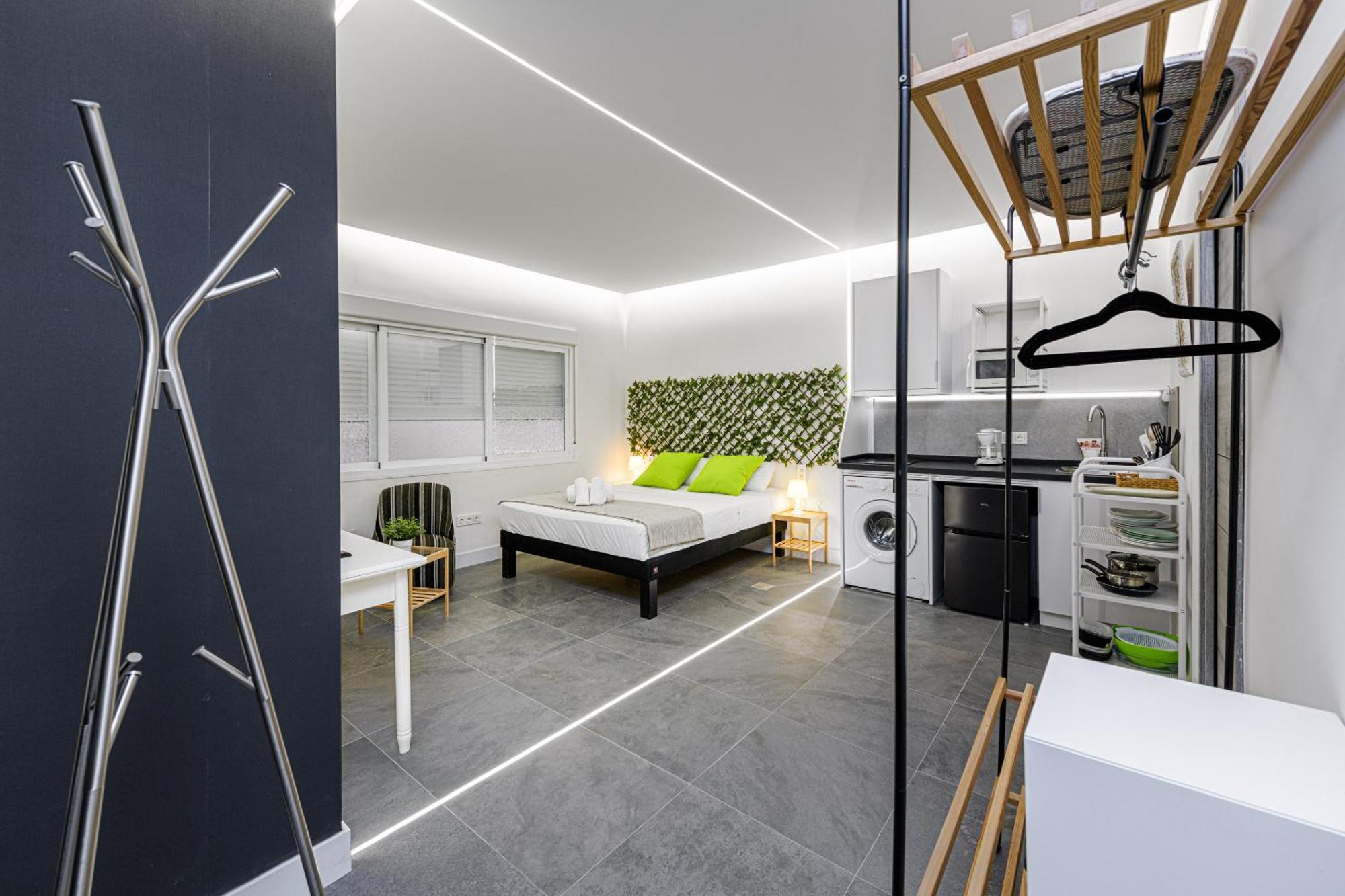 Fabuloso Calle Alamos Suit Apartamento De 2 Habitaciones Malaga Luaran gambar